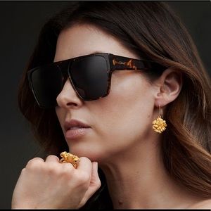 Dior Hit Sunglasses in Tortoise